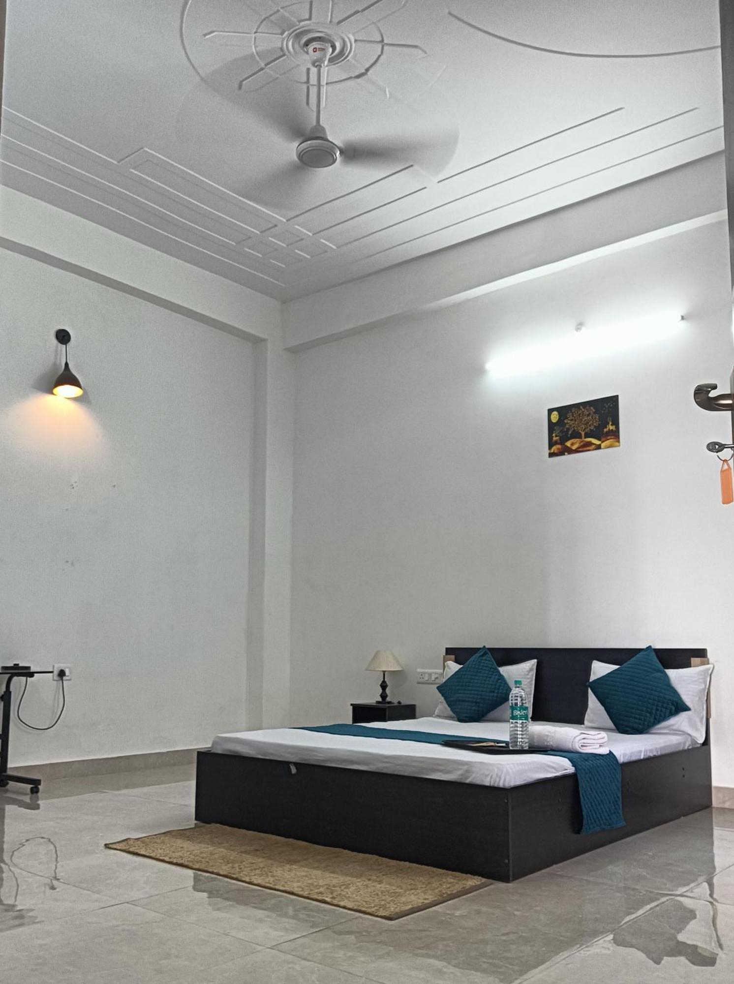 Atulyam Stays Sushant Golf City Lucknow Dış mekan fotoğraf