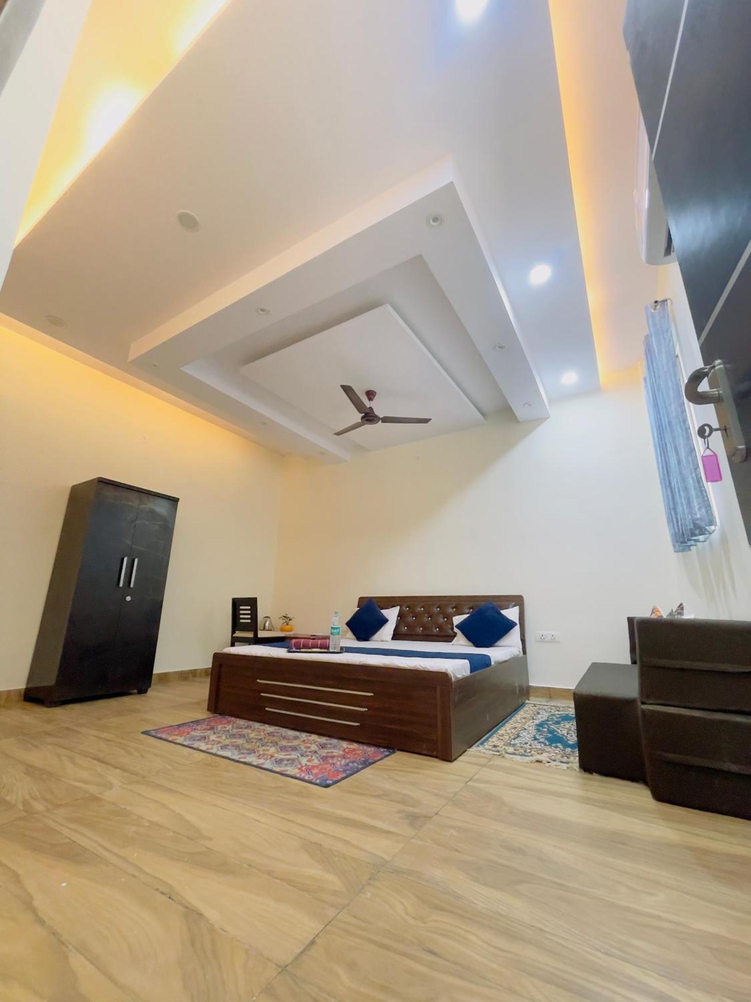Atulyam Stays Sushant Golf City Lucknow Dış mekan fotoğraf